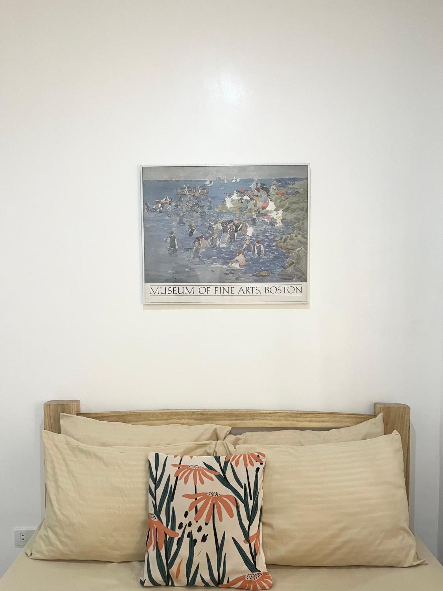 Sunnydale Apartelle -Room Accommodation Near Calatagan Beach Resorts Batangas Bagian luar foto